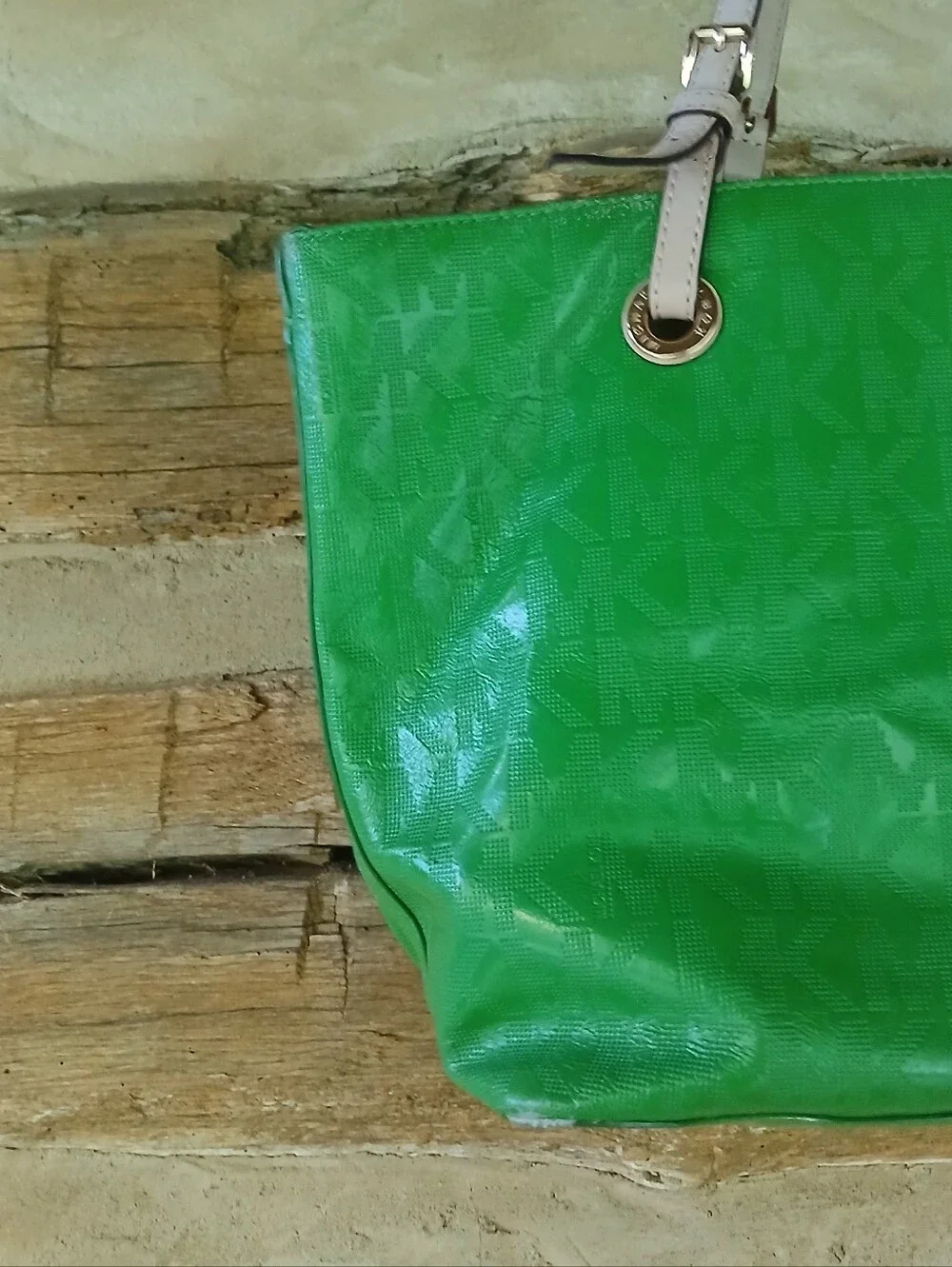 Michael Korrs Palm Green Jet Set Grab Bag Tote 17